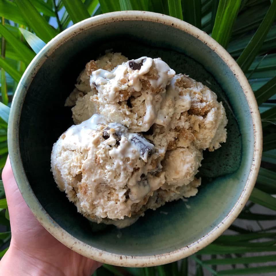 Vegan homemade ice cream — no ice cream maker required